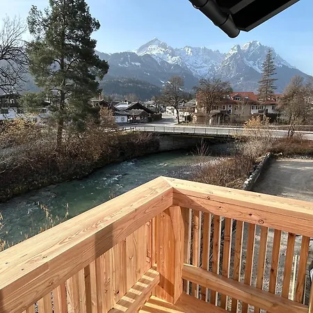 Loisachlodge - Zwischen Loisach Und Zugspitze Apartment
